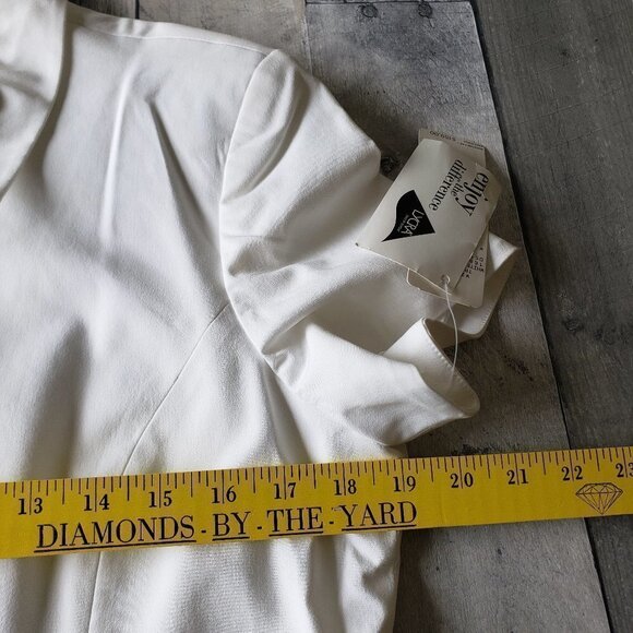 Unworn - Jones of New York Short Sleeve Lined Zip White Jacket - Size 14 - Picture 4 of 7